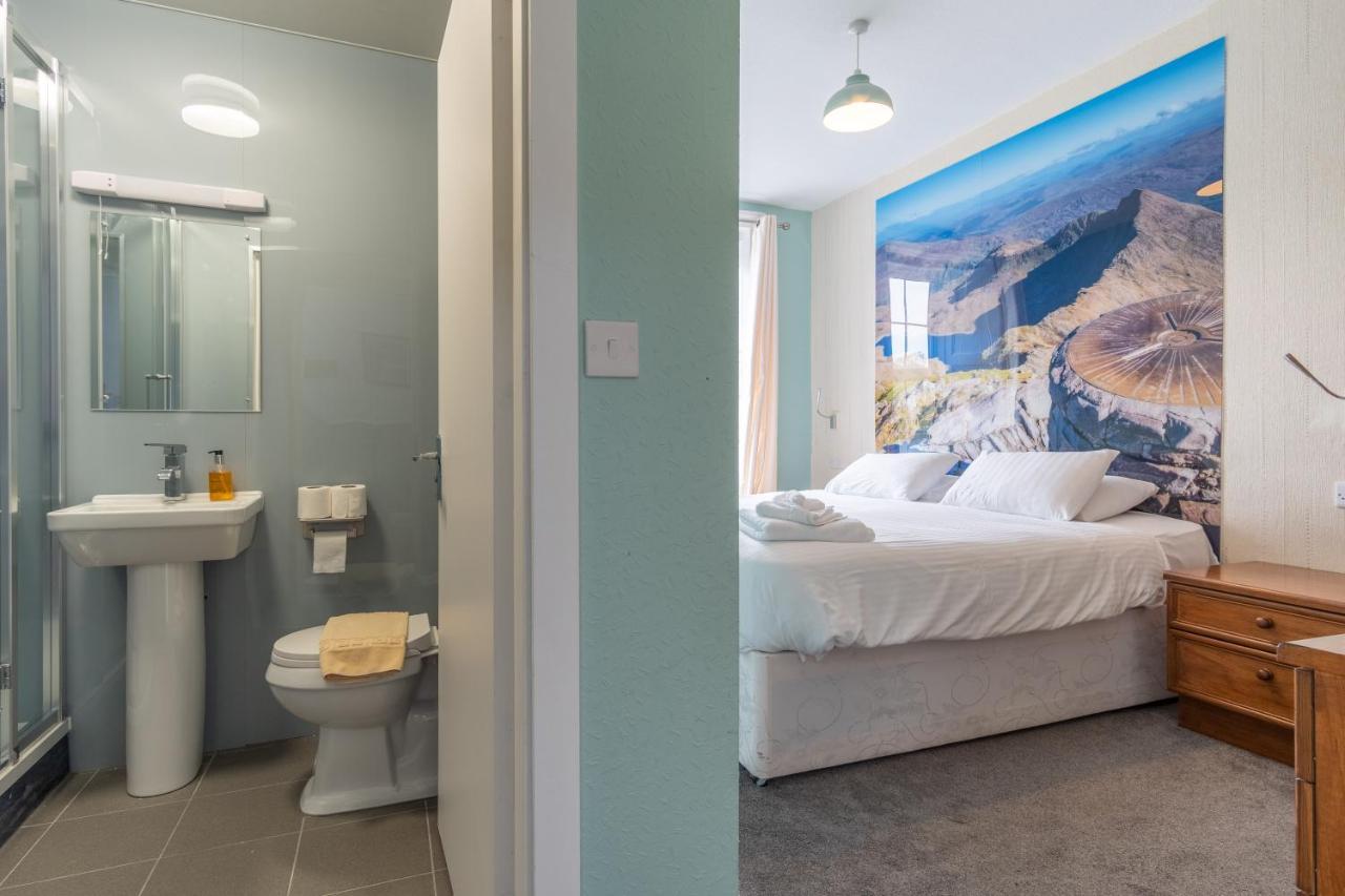 Padarn Hotel Llanberis Bagian luar foto